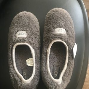 Ugg slippers